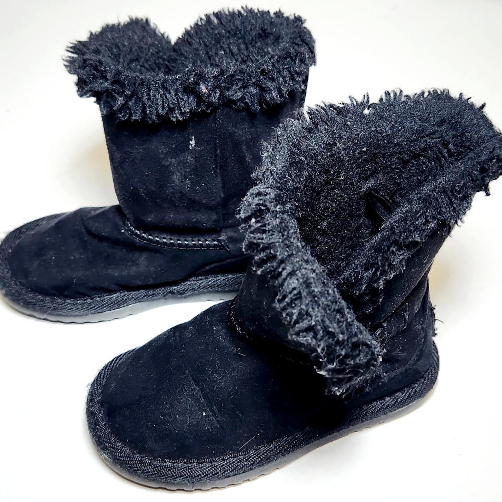 Piper Kids Fuzzy Winter Boot